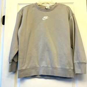 Nike crewneck sweatshirt